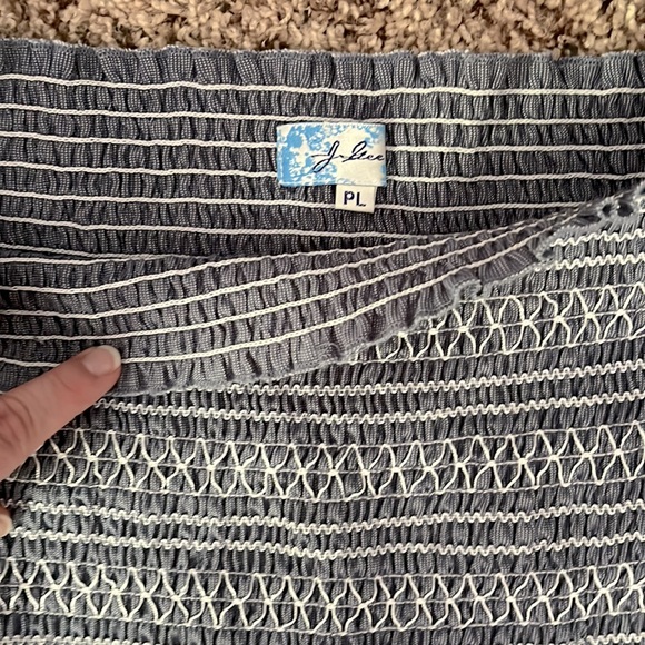 Chambray off the shoulder smocked dress - Picture 2 of 3